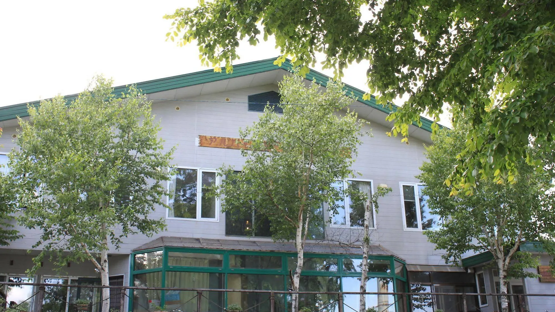 Alpine Backpackers Hotel Furano Guest house